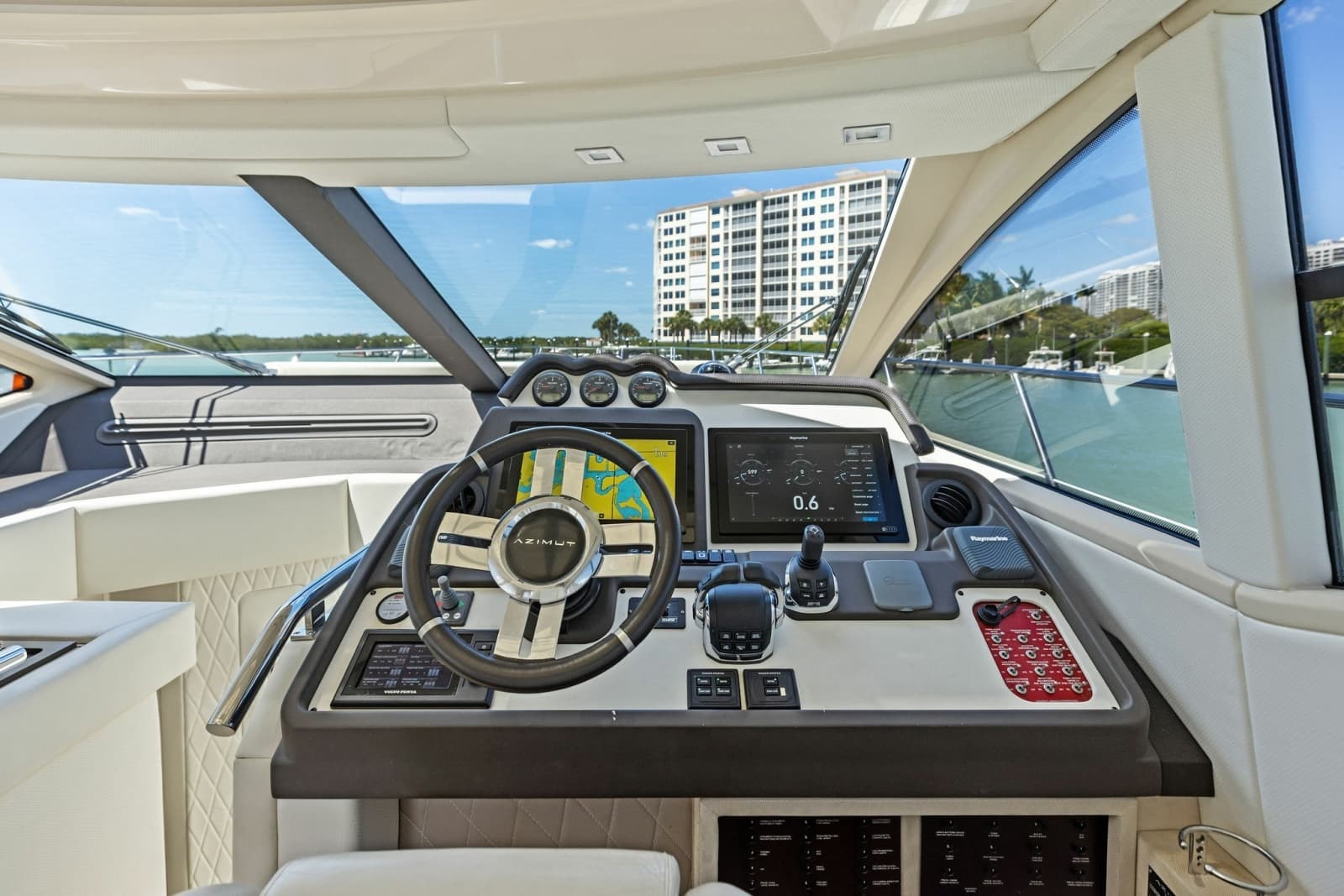 2015 Azimut 55S