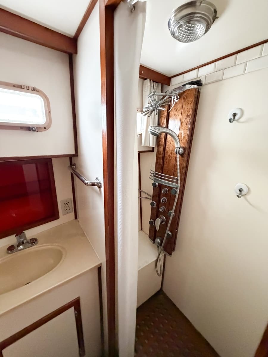 1989 Jefferson Marquesa 52