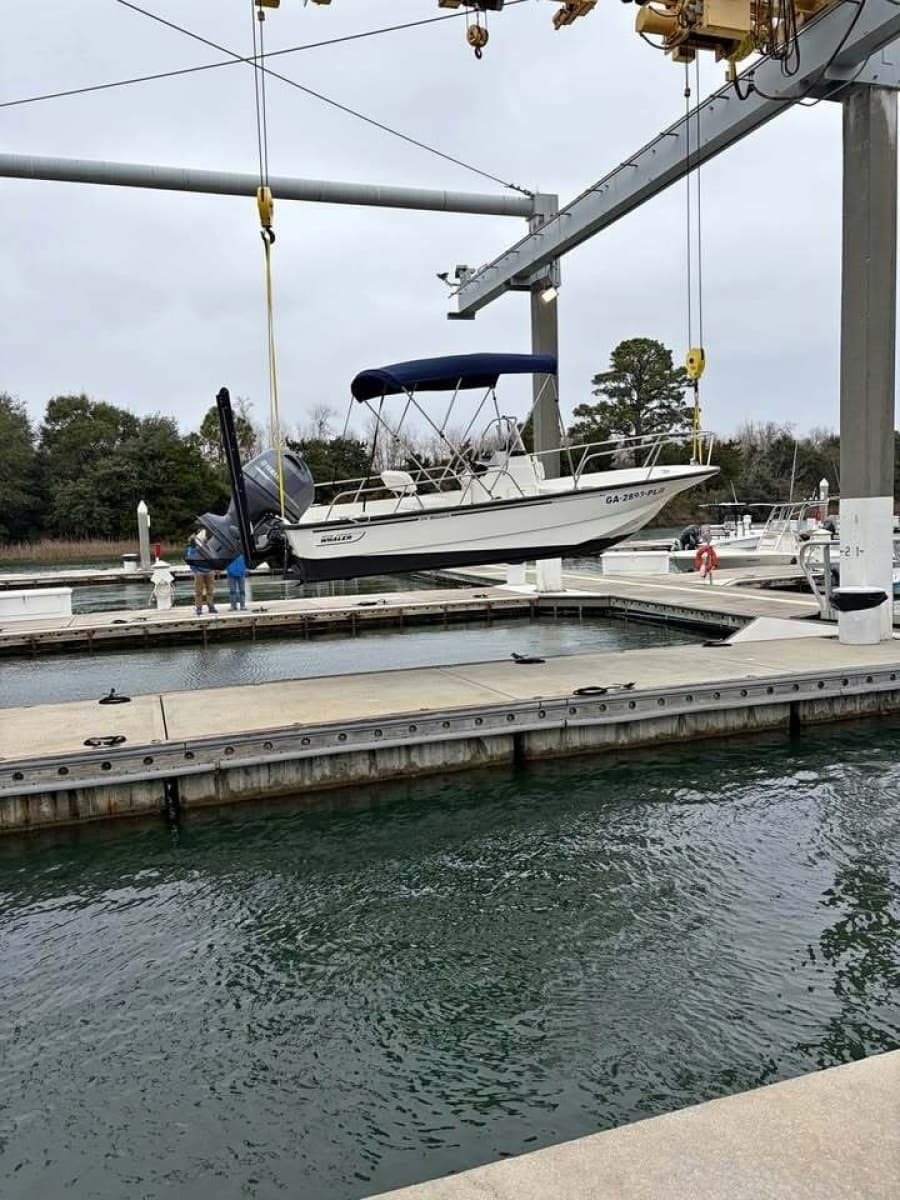 2016 Boston Whaler Montauk 170