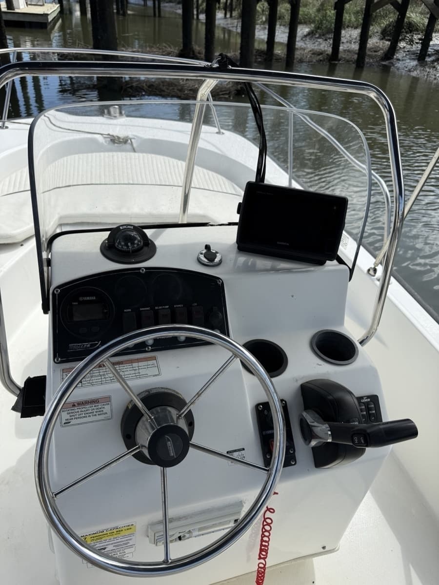 2016 Boston Whaler Montauk 170