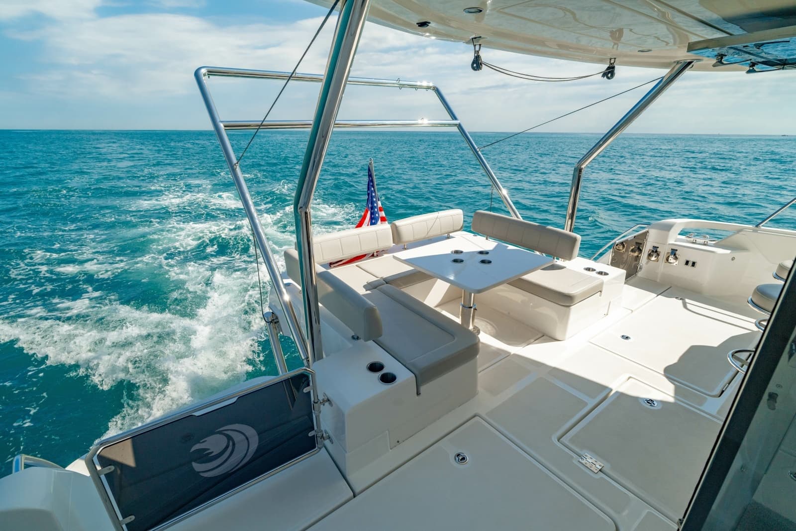 2024 Aquila 44 Yacht