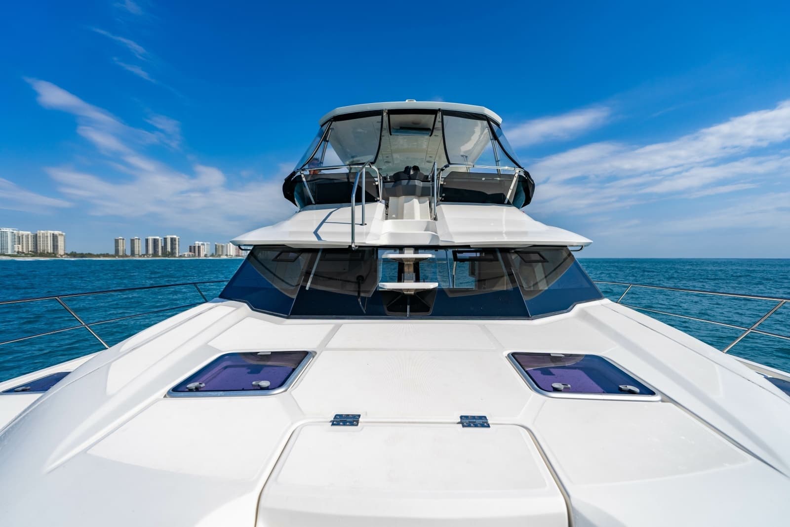 2024 Aquila 44 Yacht