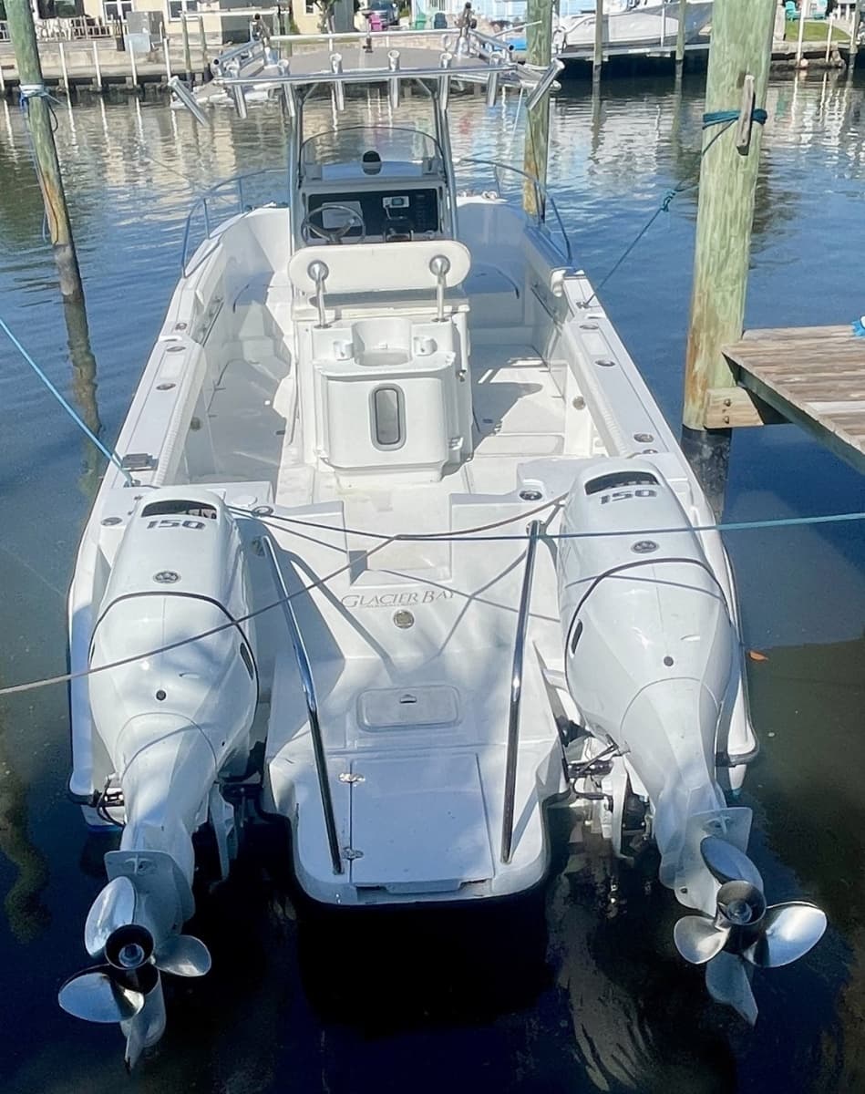 2005 Glacier Bay 260 Canyon Runner