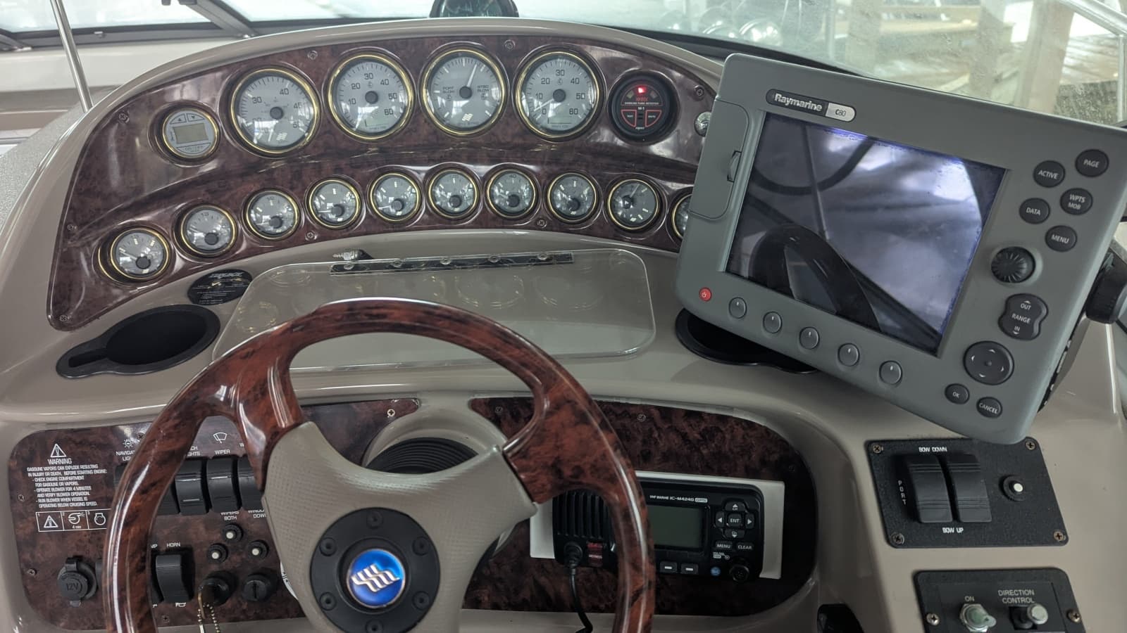 2004 Four Winns Vista 298