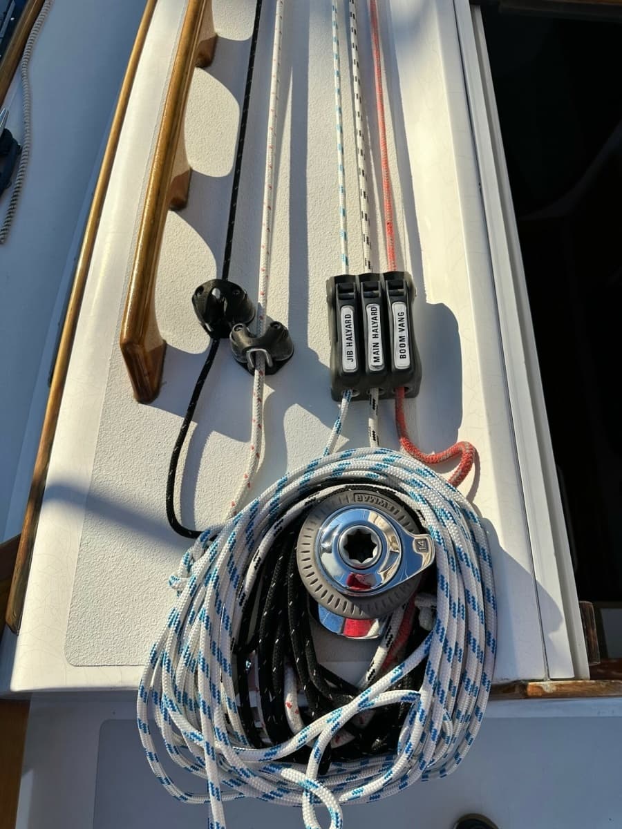 2002 Alerion Express