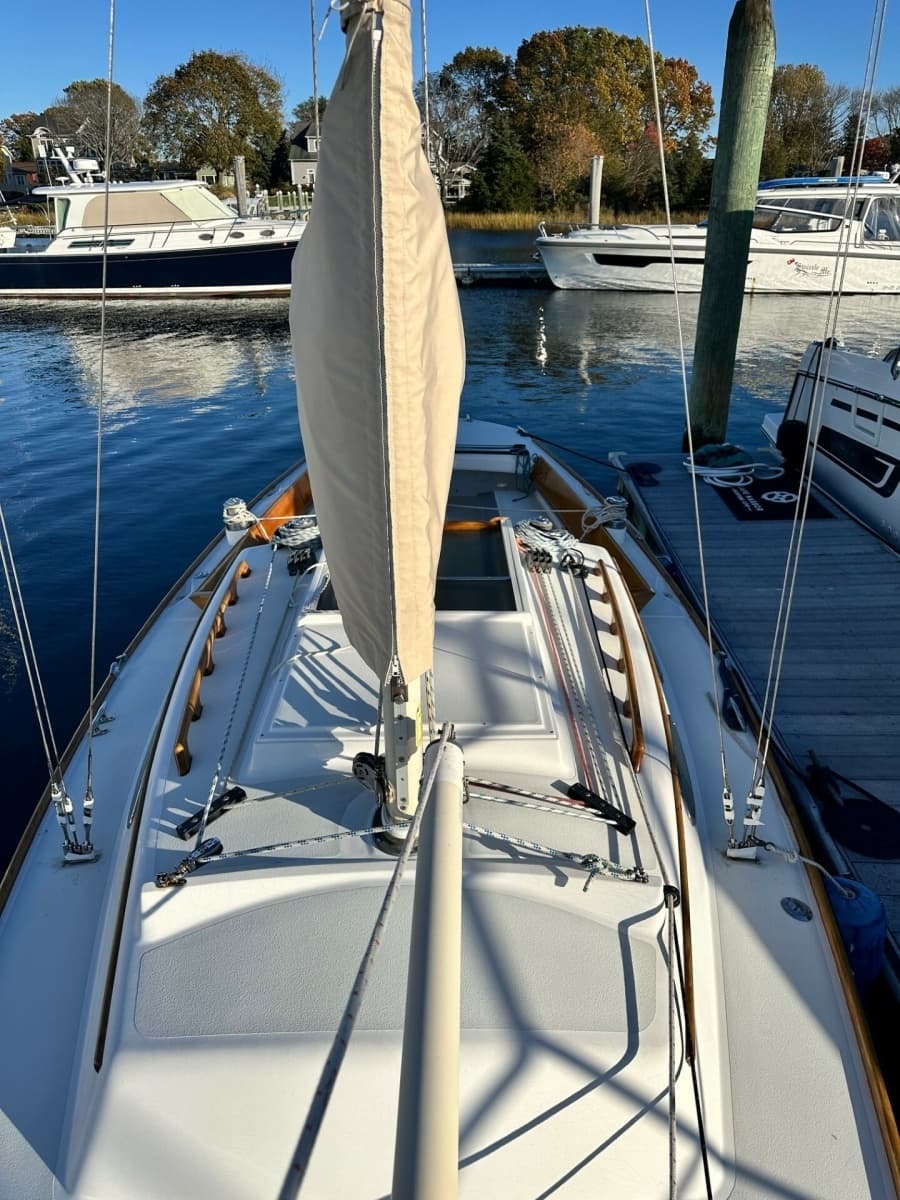 2002 Alerion Express