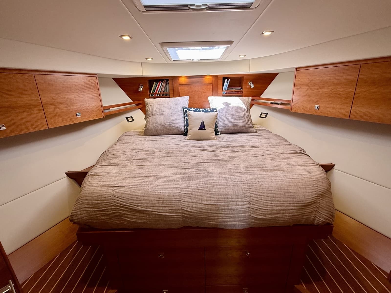 2015 Coastal Craft 45-IPS