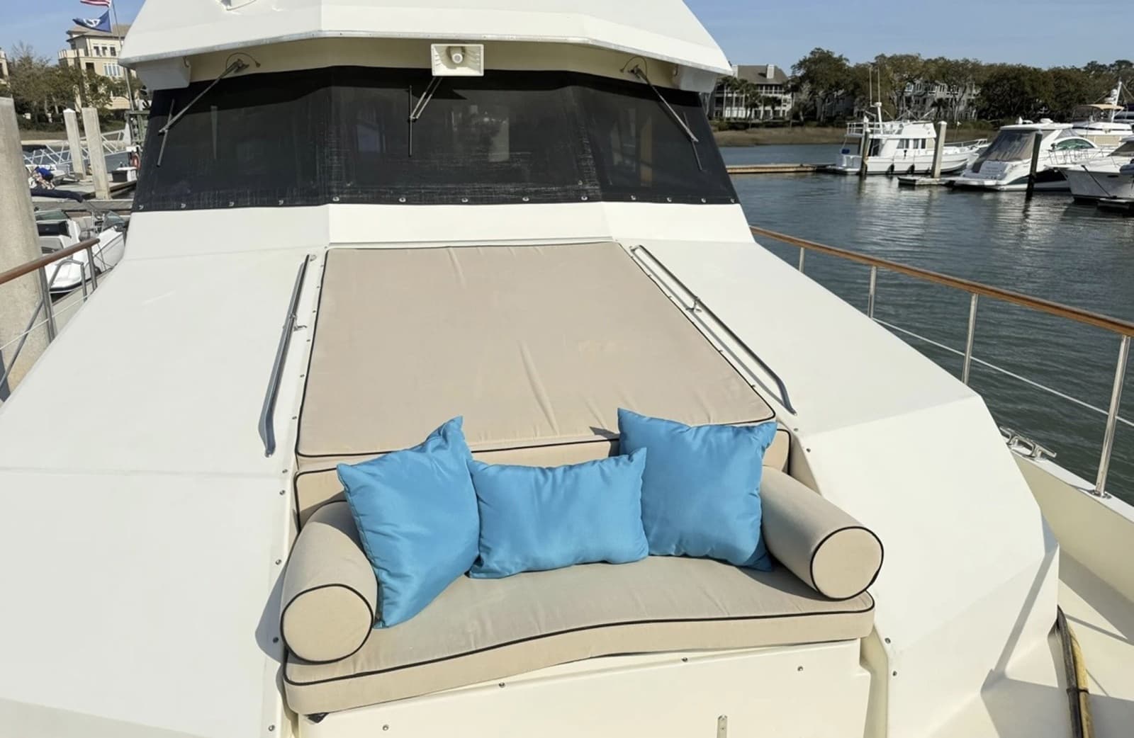 1987 Hatteras Motor Yacht
