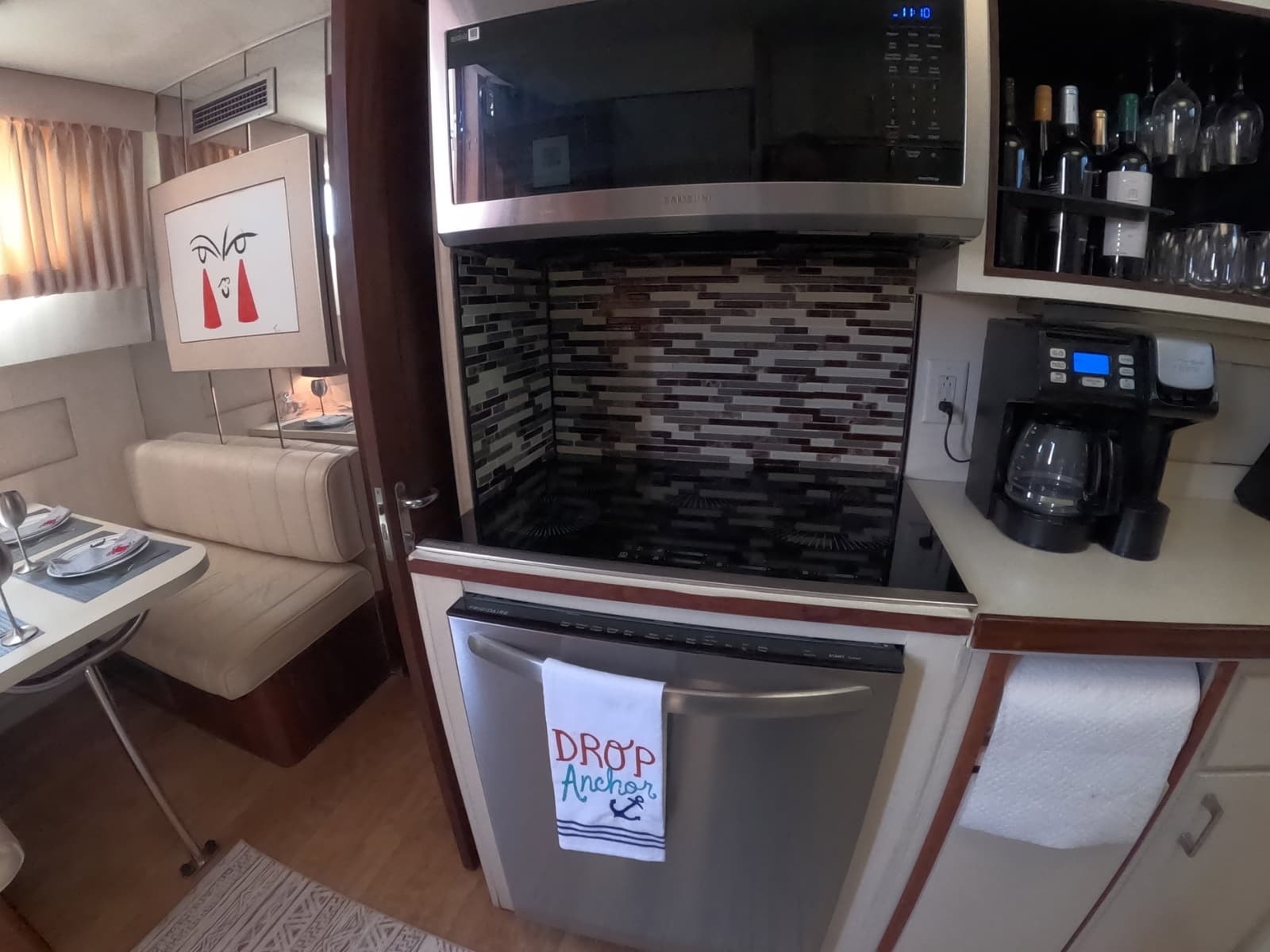 1987 Hatteras Motor Yacht