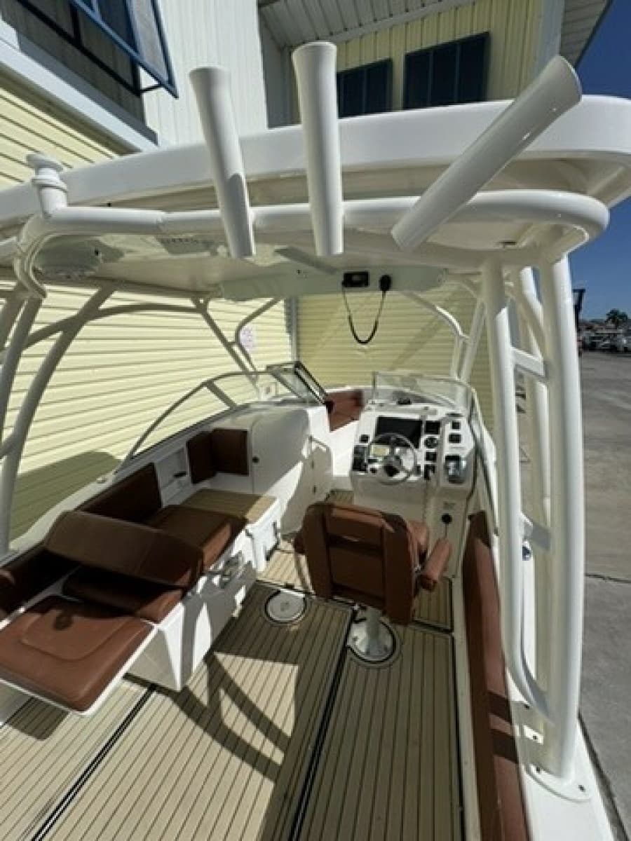 2019 Century 24 Resorter