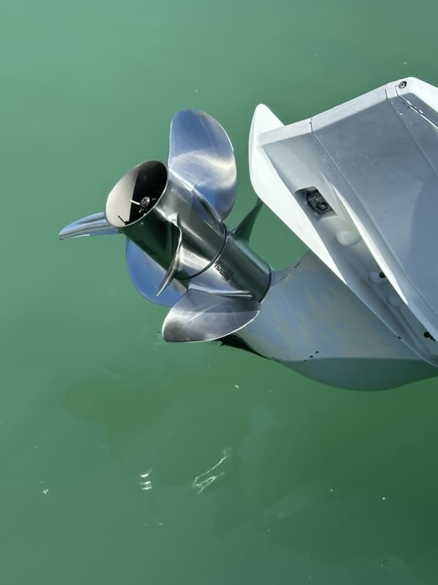 2019 Century 24 Resorter