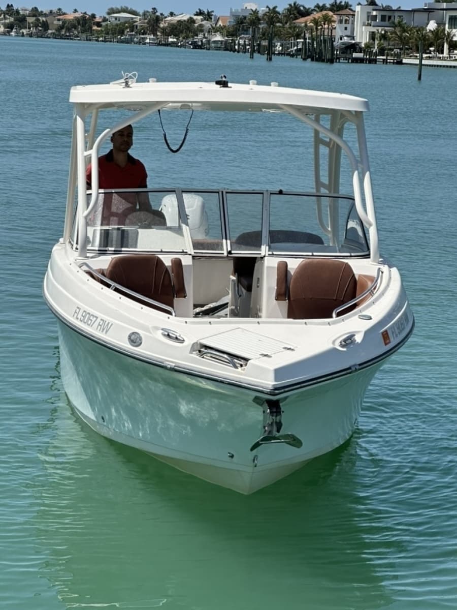 2019 Century 24 Resorter