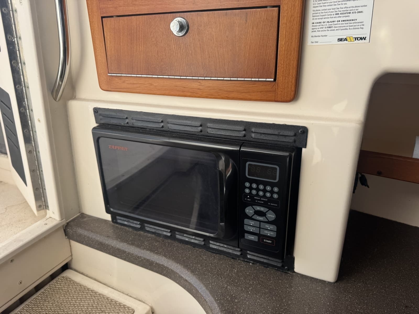 2007 Grady-White 305 Express