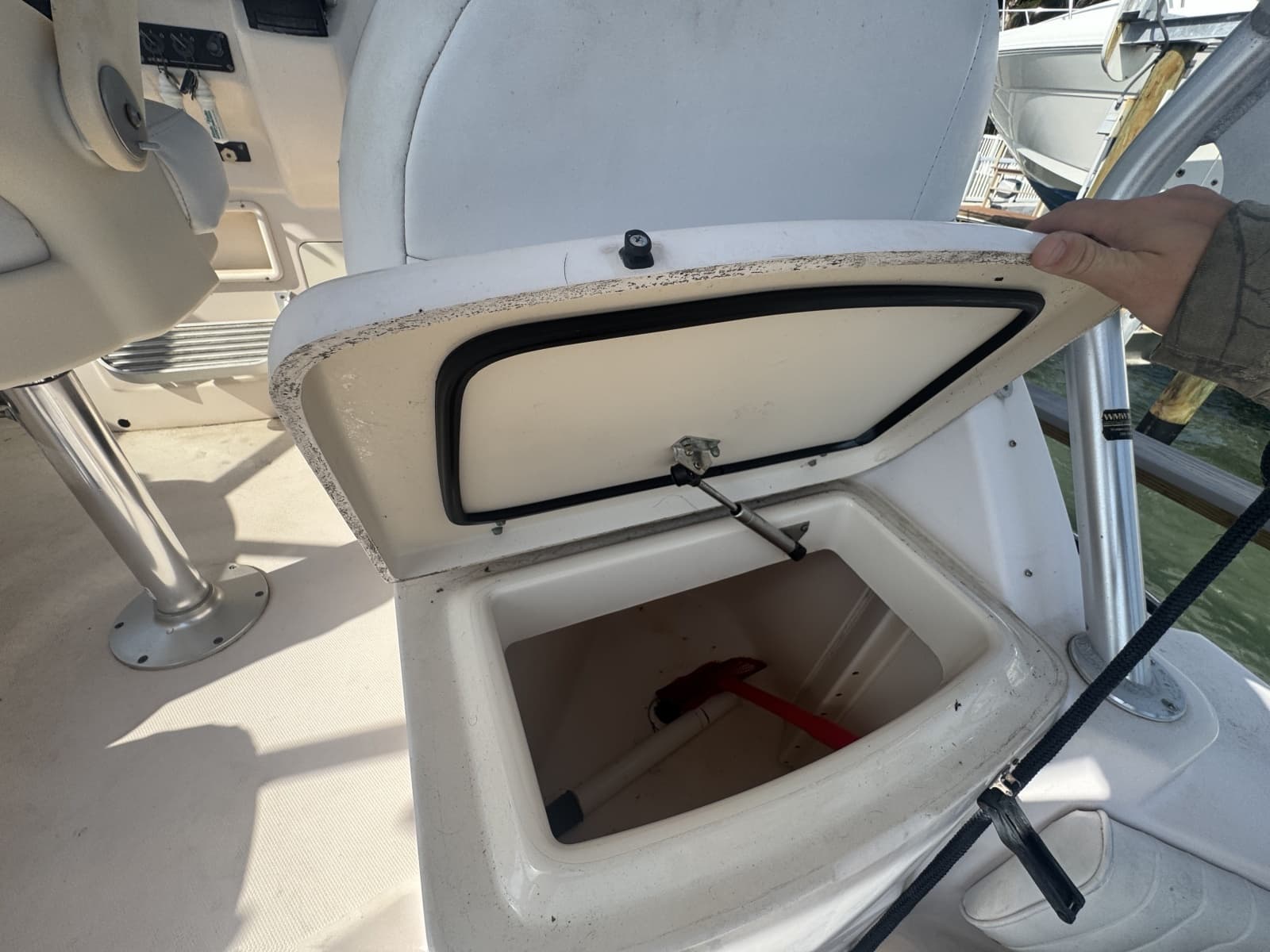 2007 Grady-White 305 Express