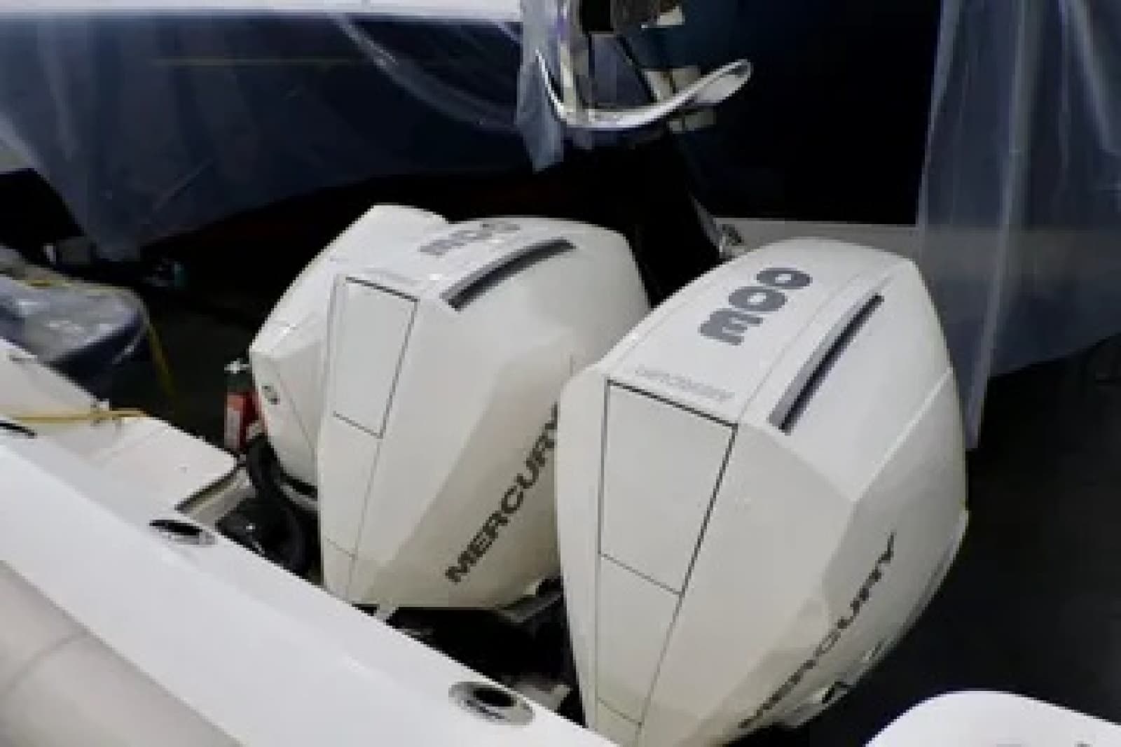 2020 Boston Whaler Conquest