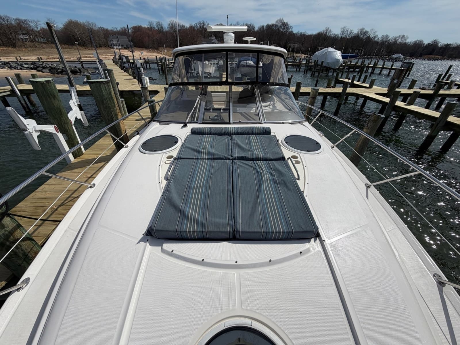 2005 Regal Commodore 4260