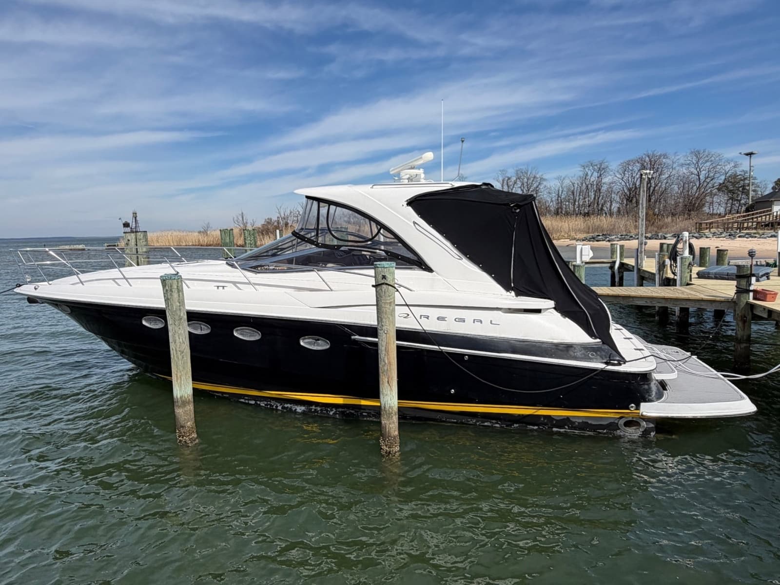 2005 Regal Commodore 4260