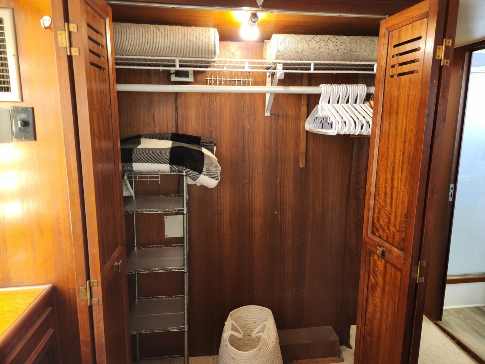 1978 Hatteras 53 Motor Yacht