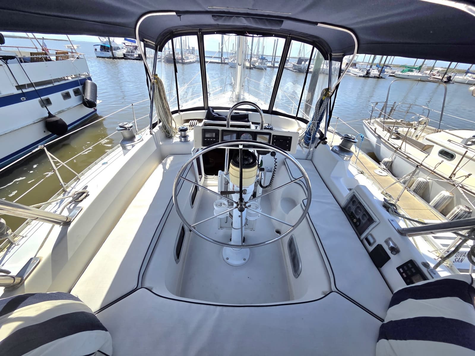 1991 Hunter Passage 42