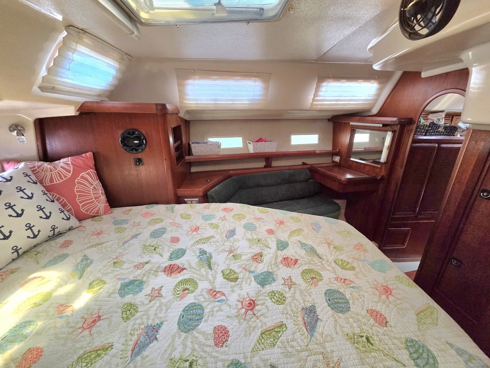 1991 Hunter Passage 42