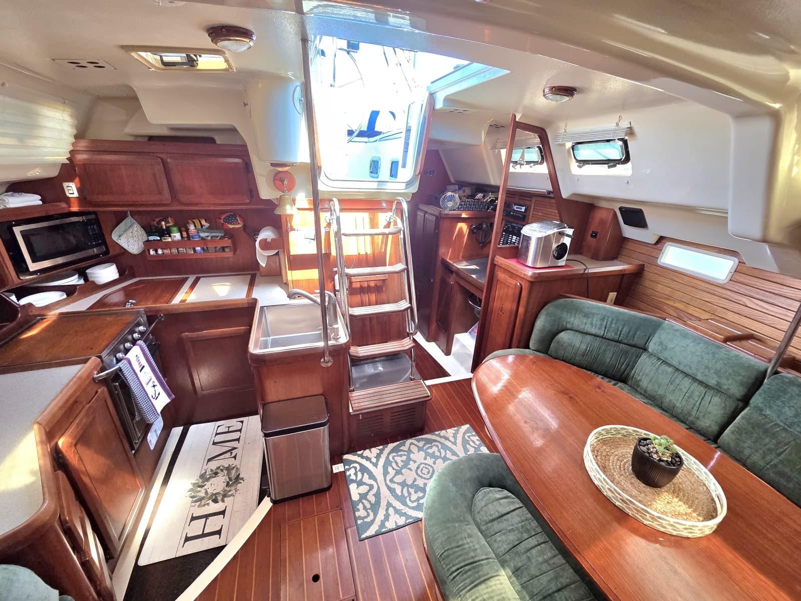 1991 Hunter Passage 42