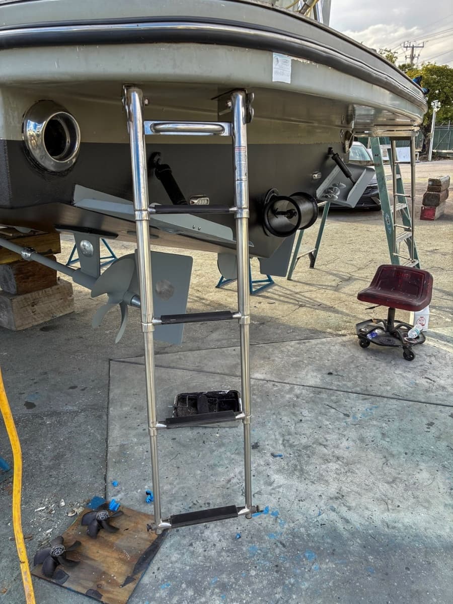 2019 Monachus Issa 45 Issa