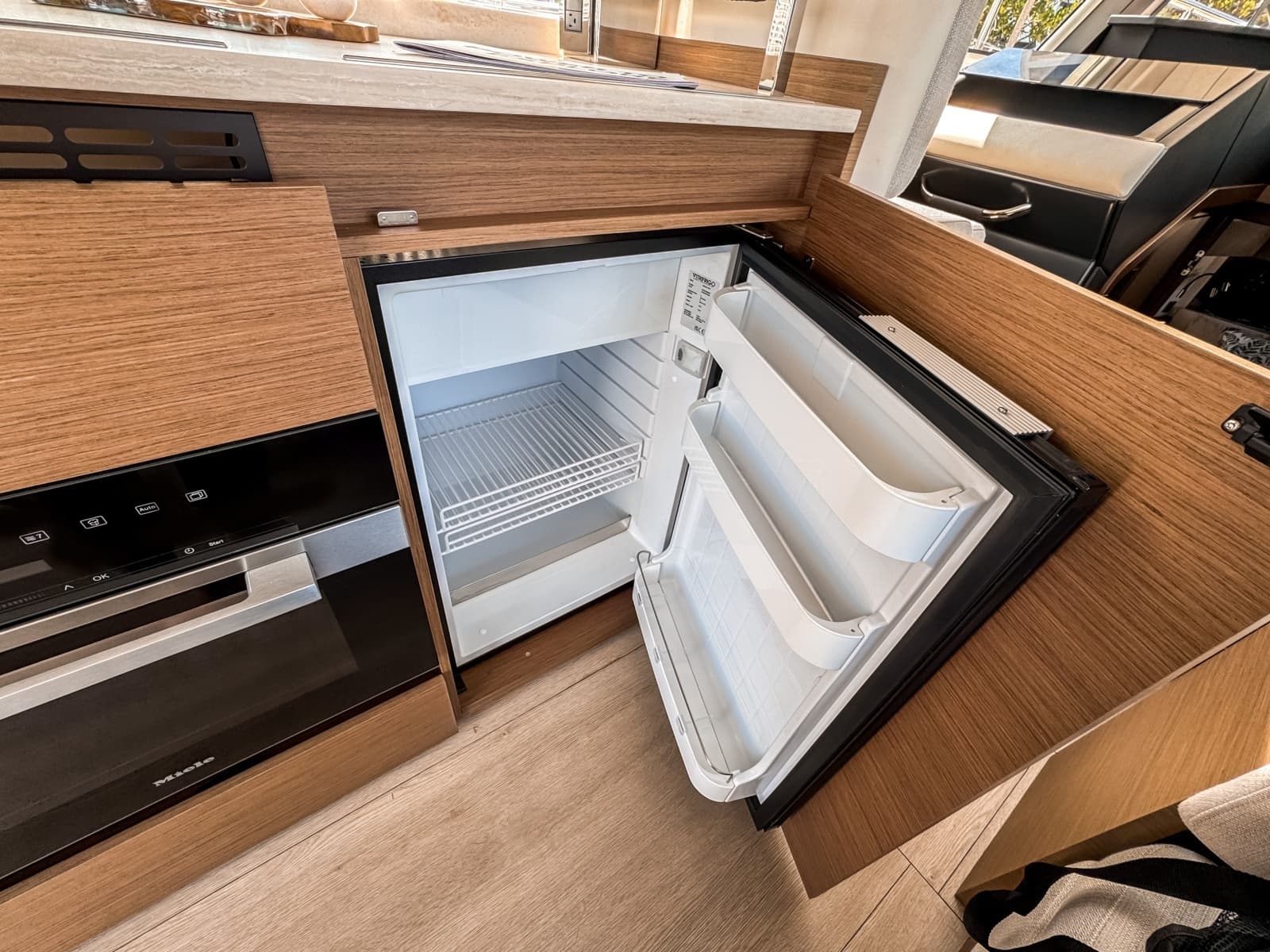 2026 Wellcraft 44 Explorer