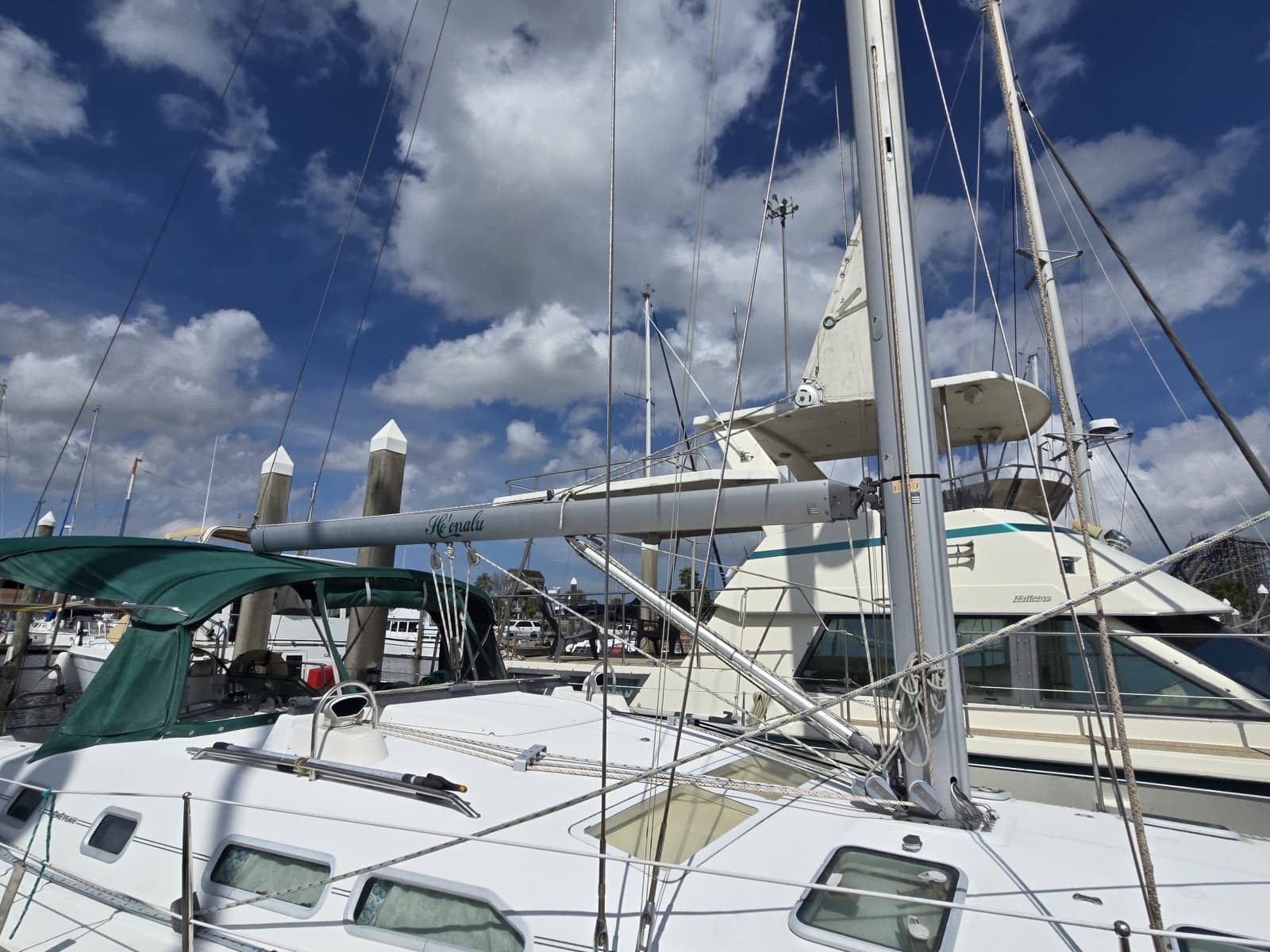 2004 Beneteau 423