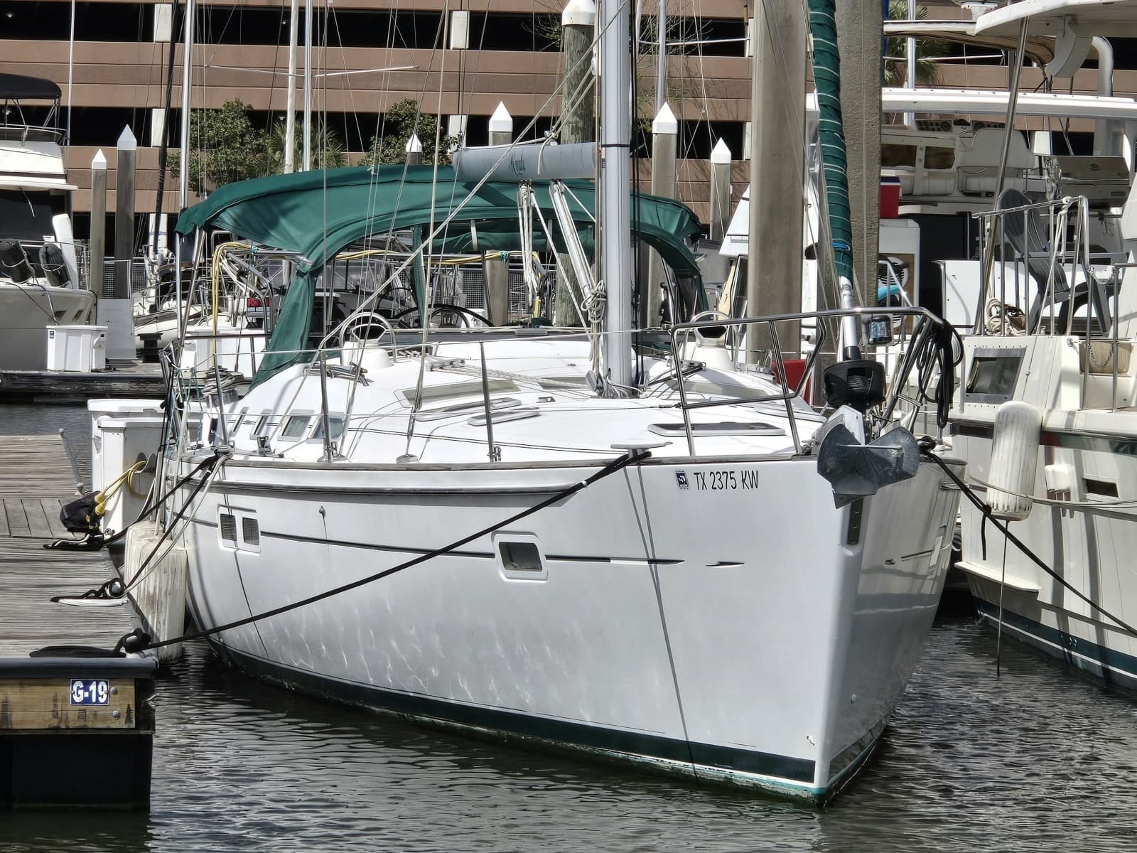 2004 Beneteau 423