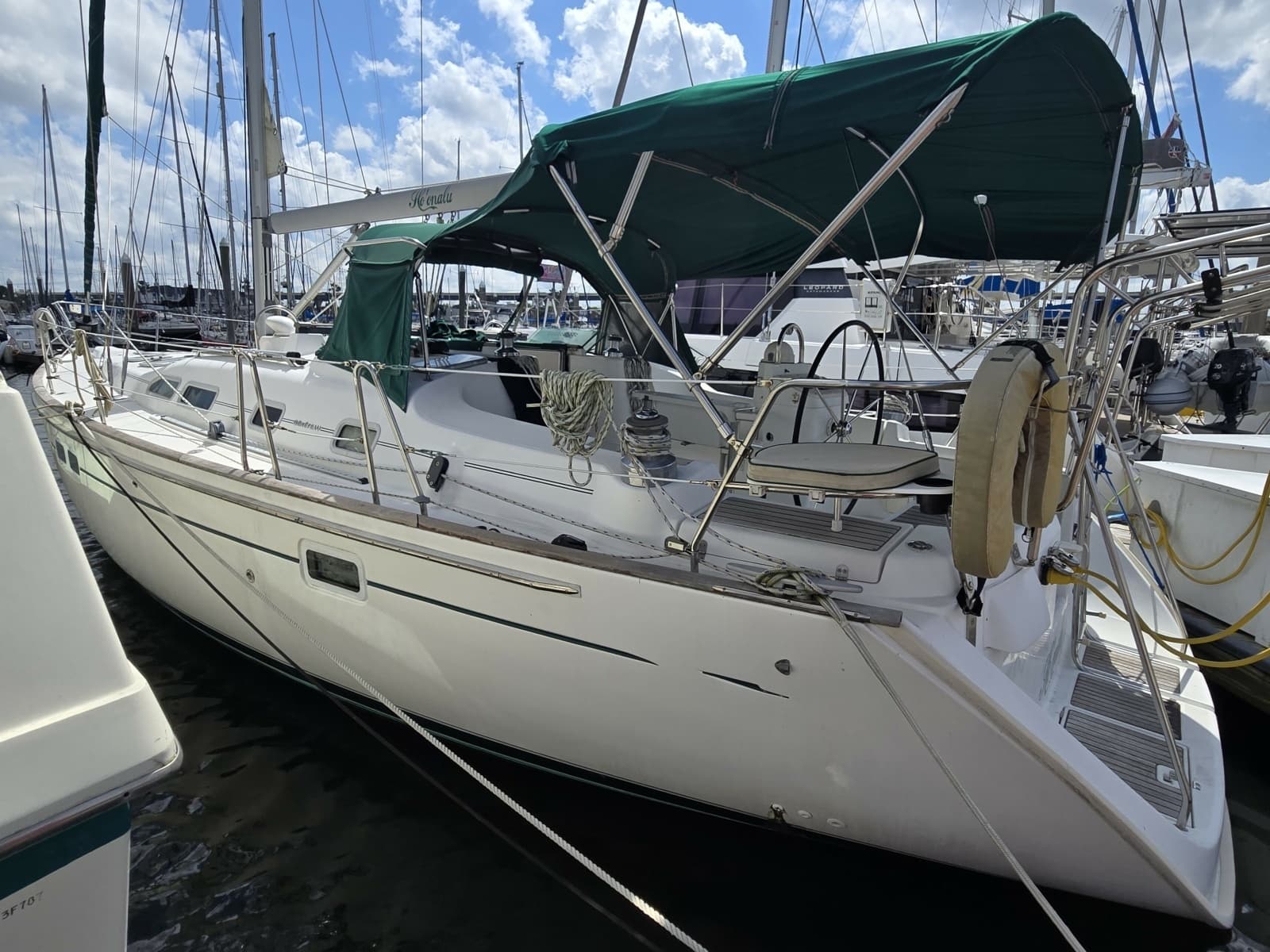 2004 Beneteau 423