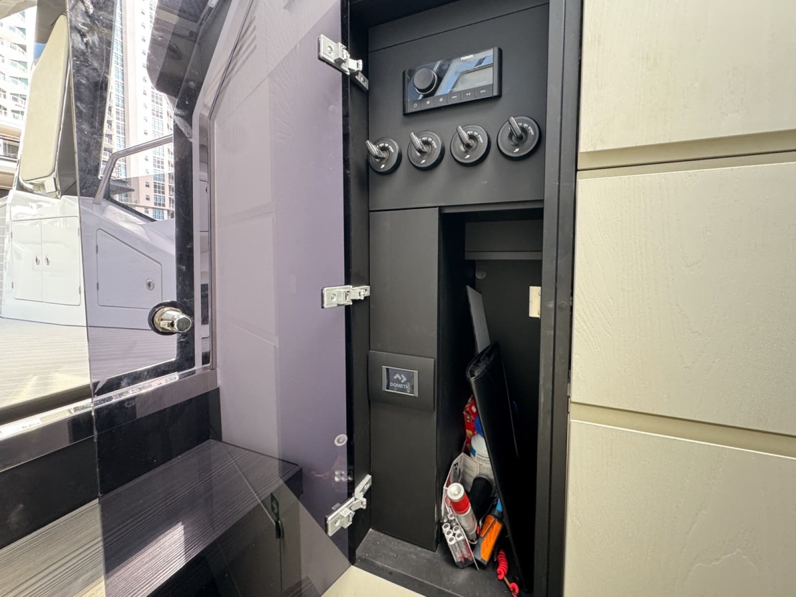 2023 Azimut Verve 47