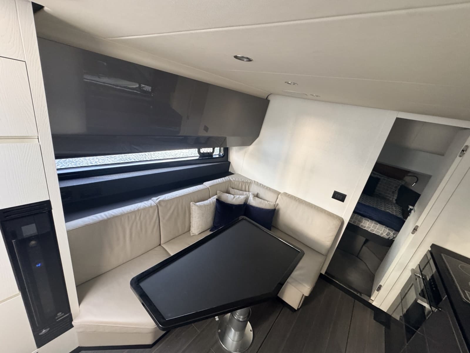 2023 Azimut Verve 47