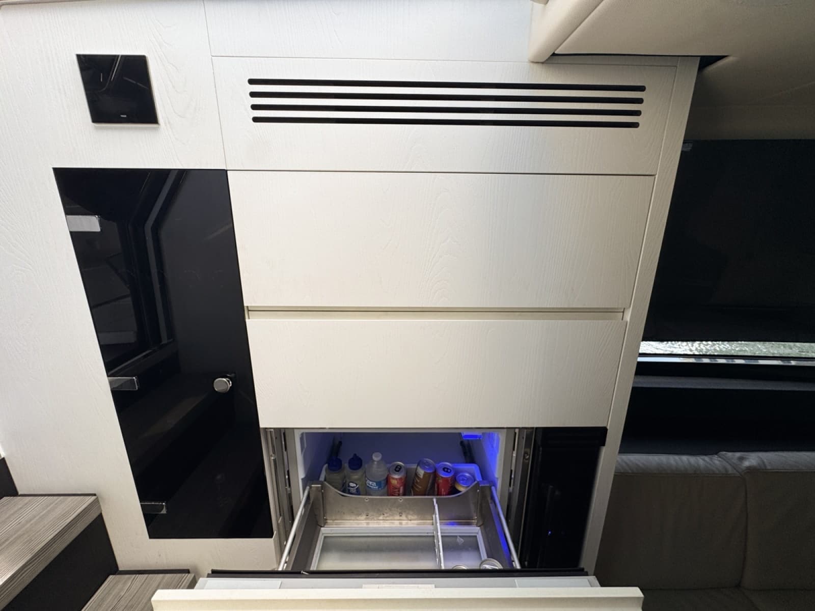 2023 Azimut Verve 47