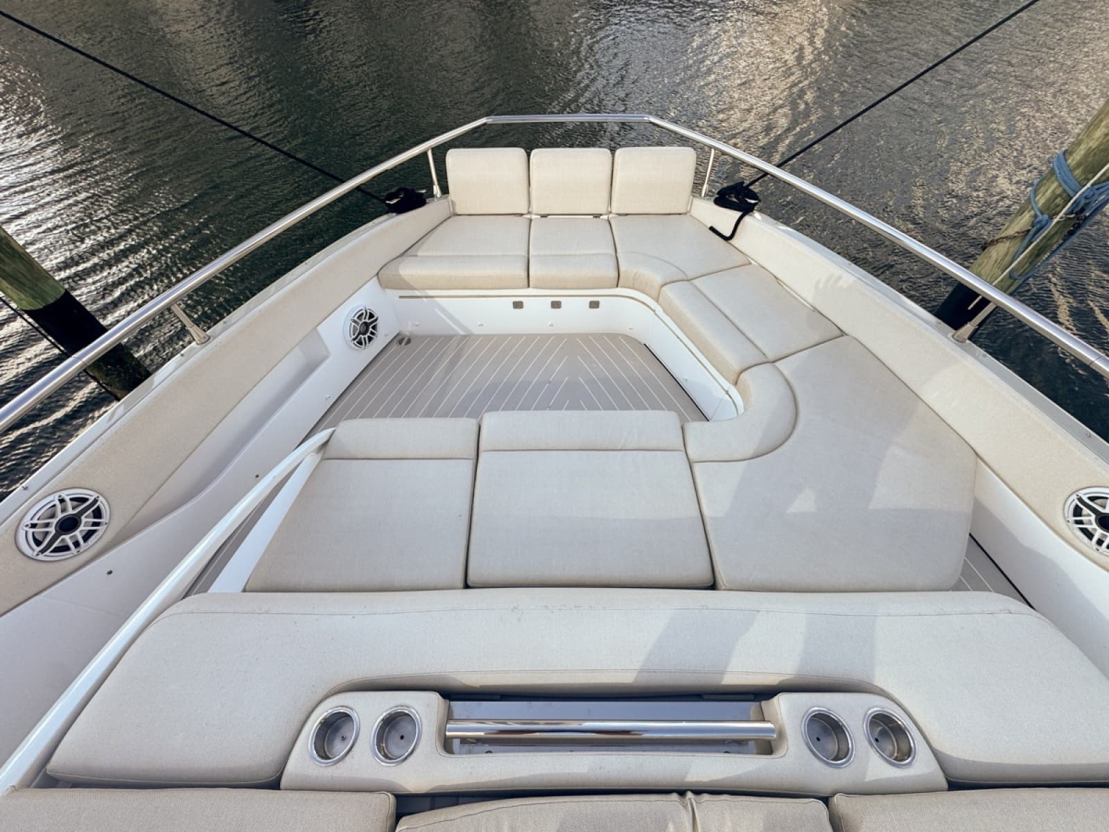 2023 Azimut Verve 47