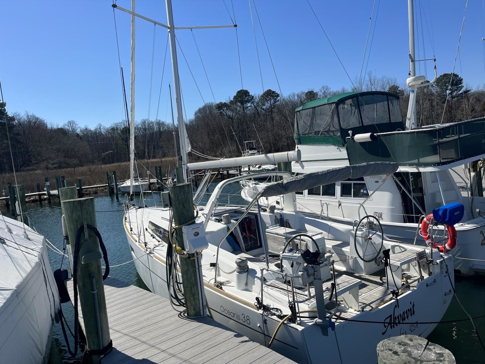 2016 Beneteau 38.1