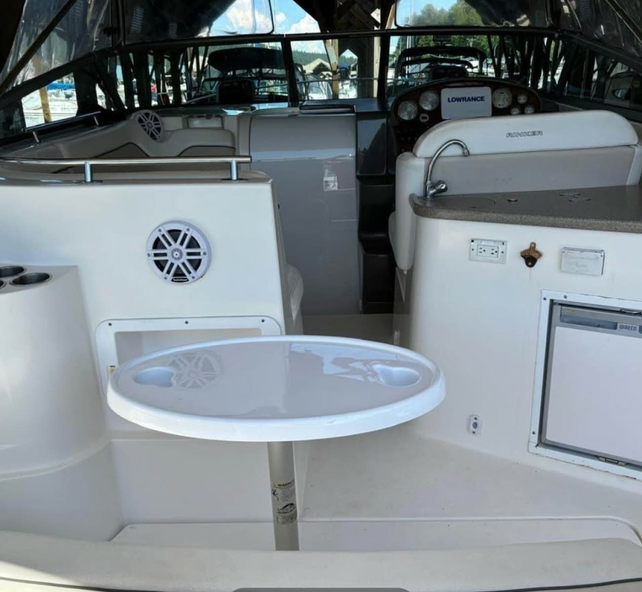 2008 Rinker 300 Express