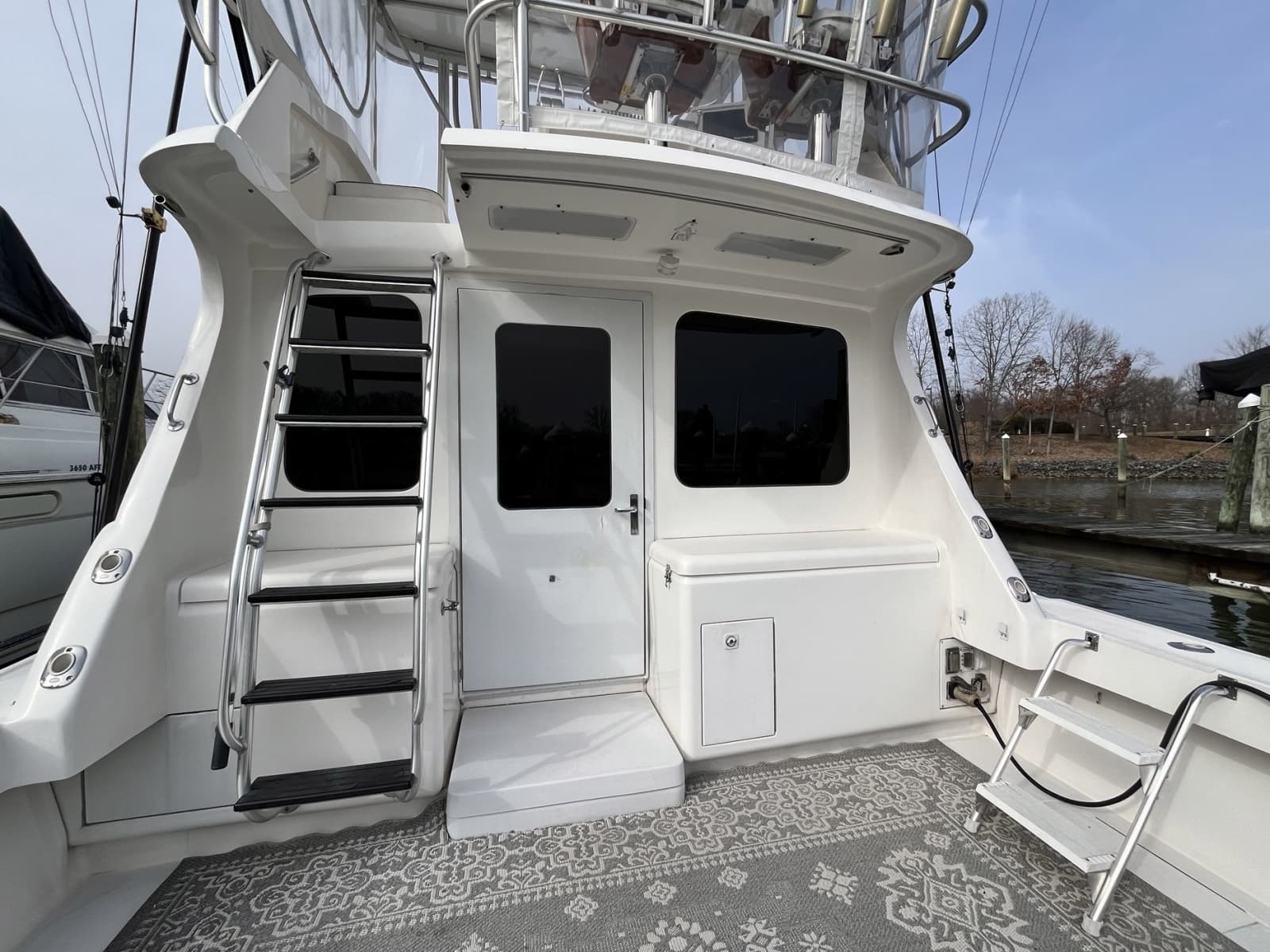 2003 Luhrs 40 Convertible