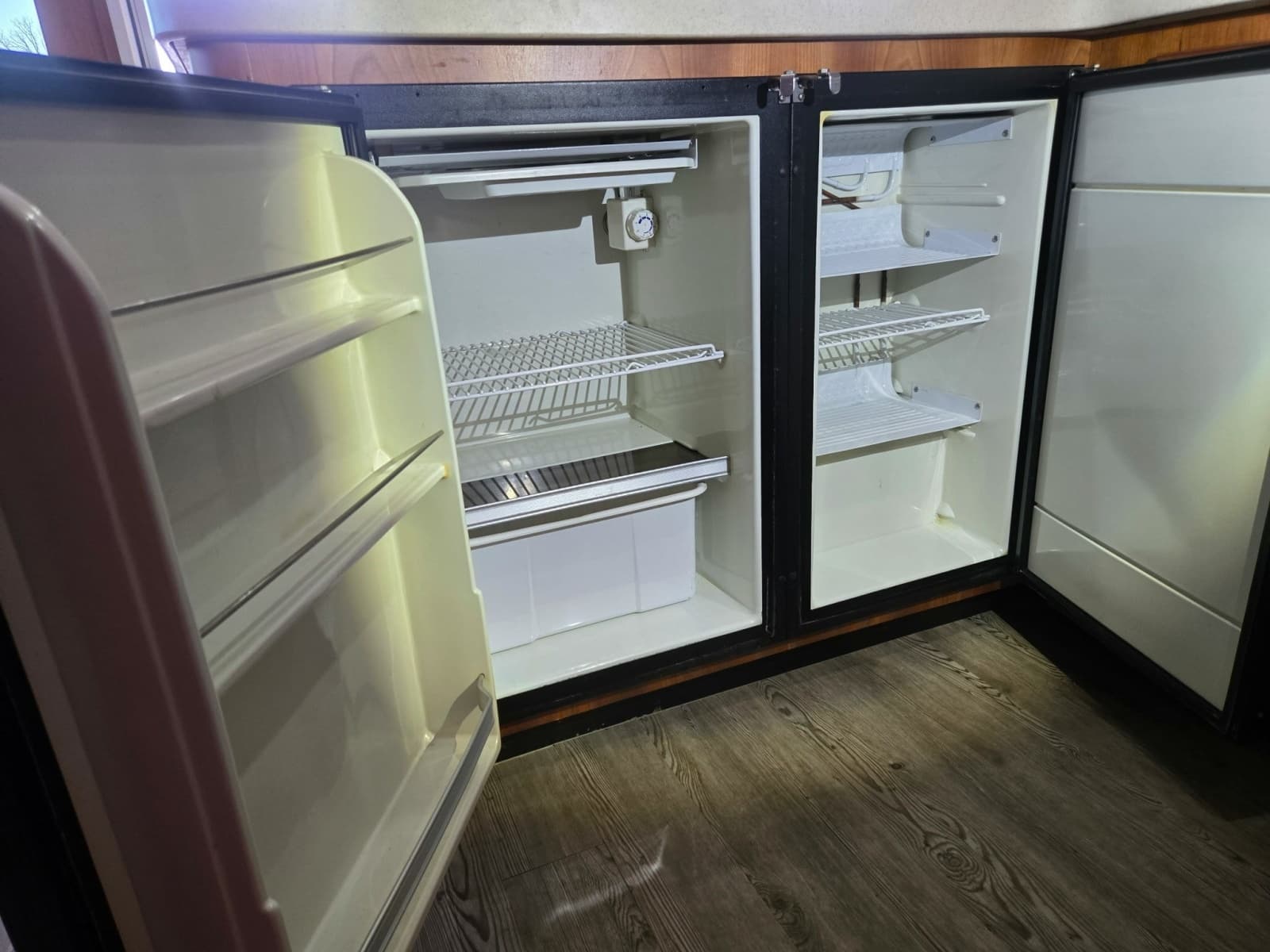 2003 Luhrs 40 Convertible