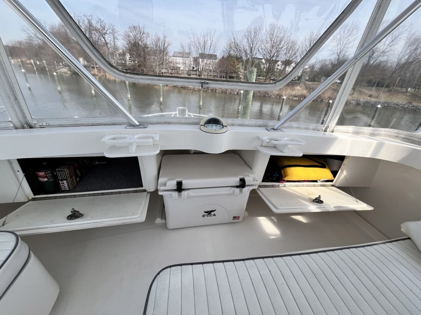 2003 Luhrs 40 Convertible