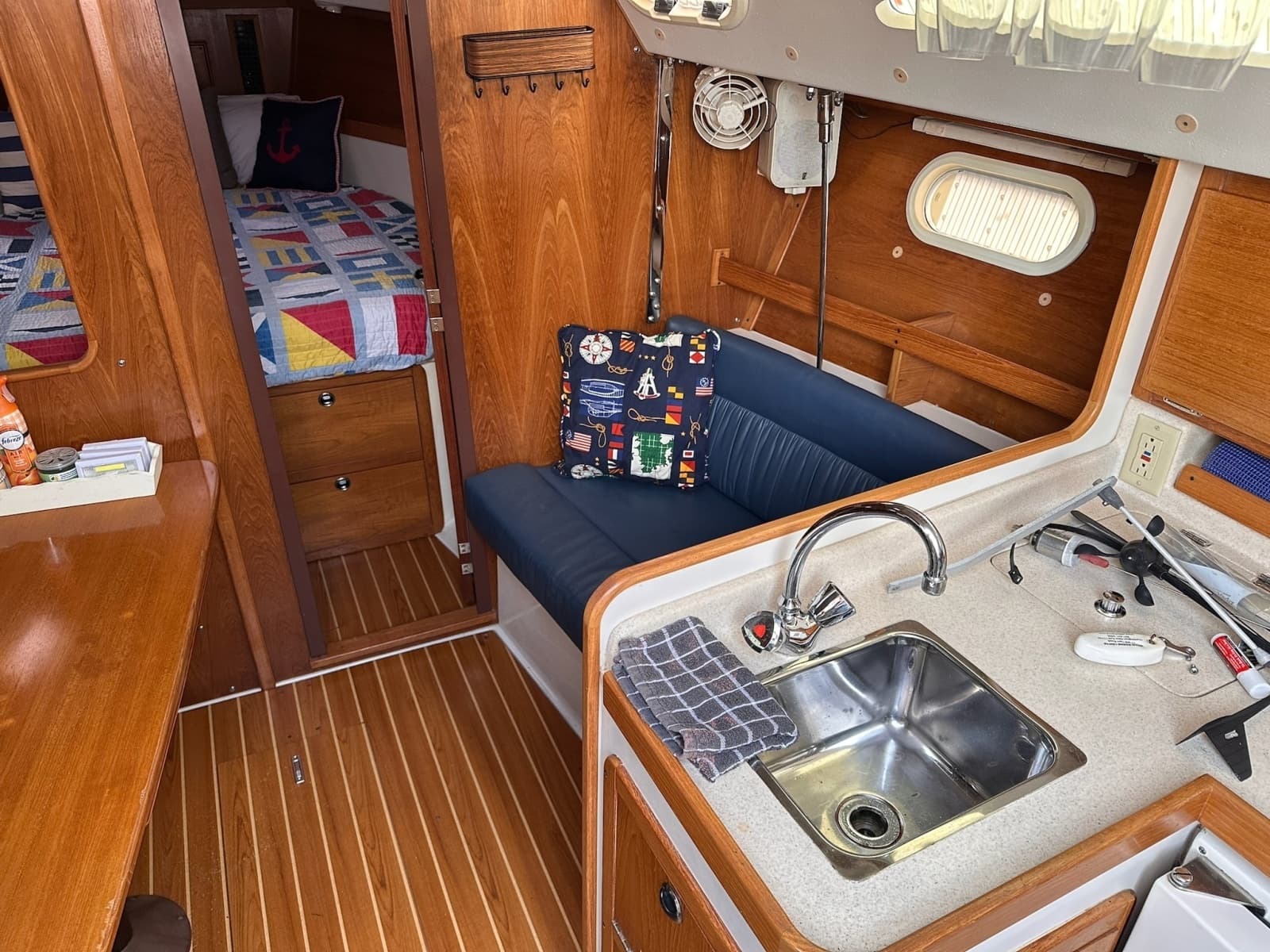 2002 Catalina 310