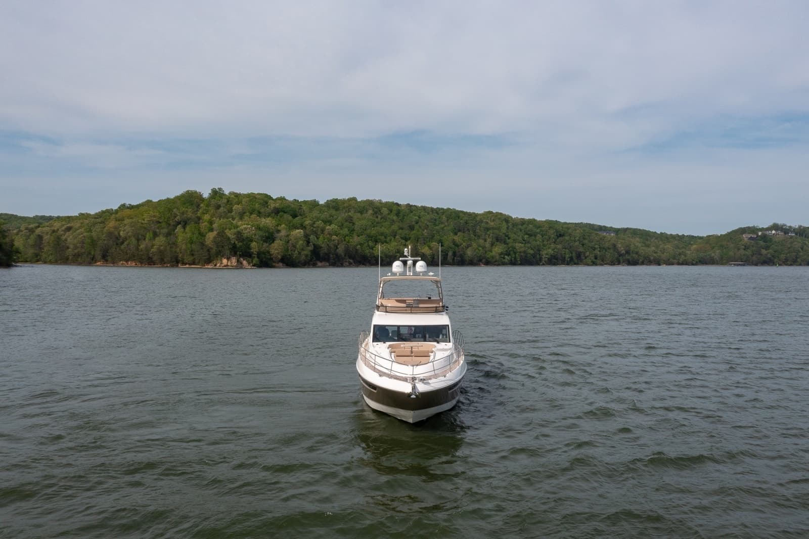 2018 Sea Ray L650 FLY