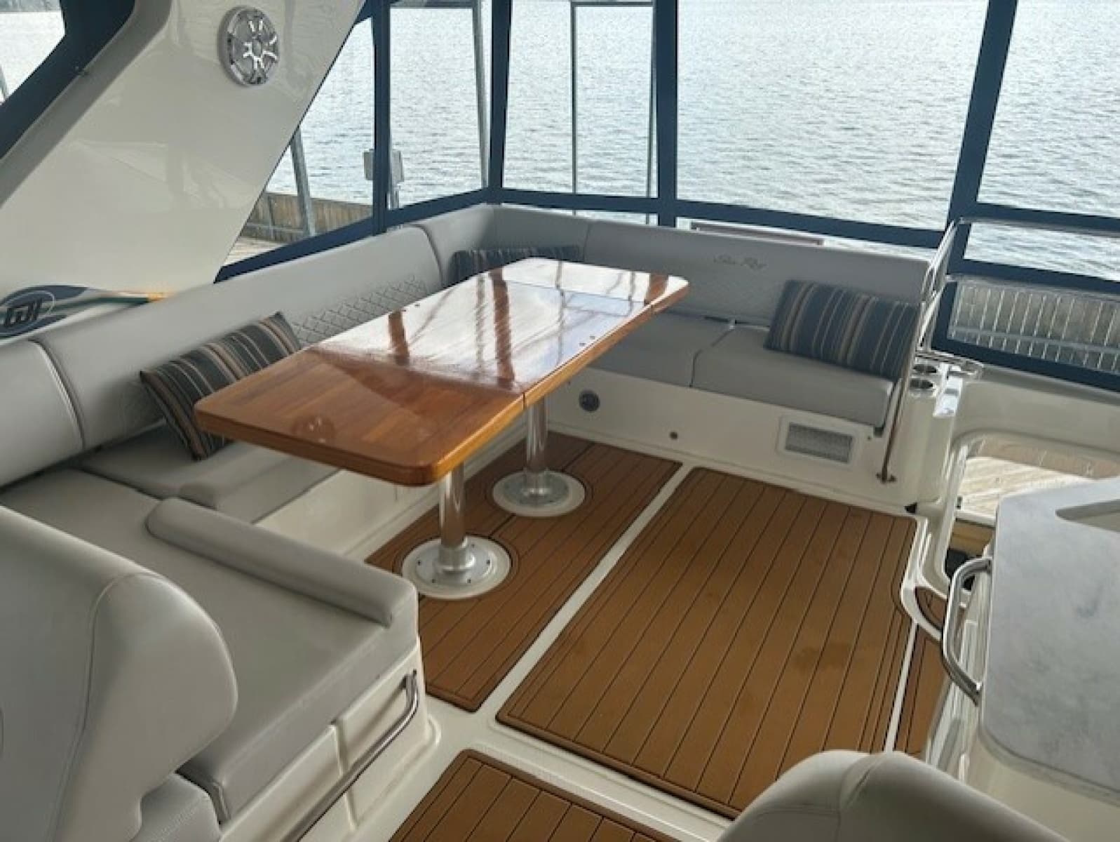 2017 Sea Ray 460 FLY