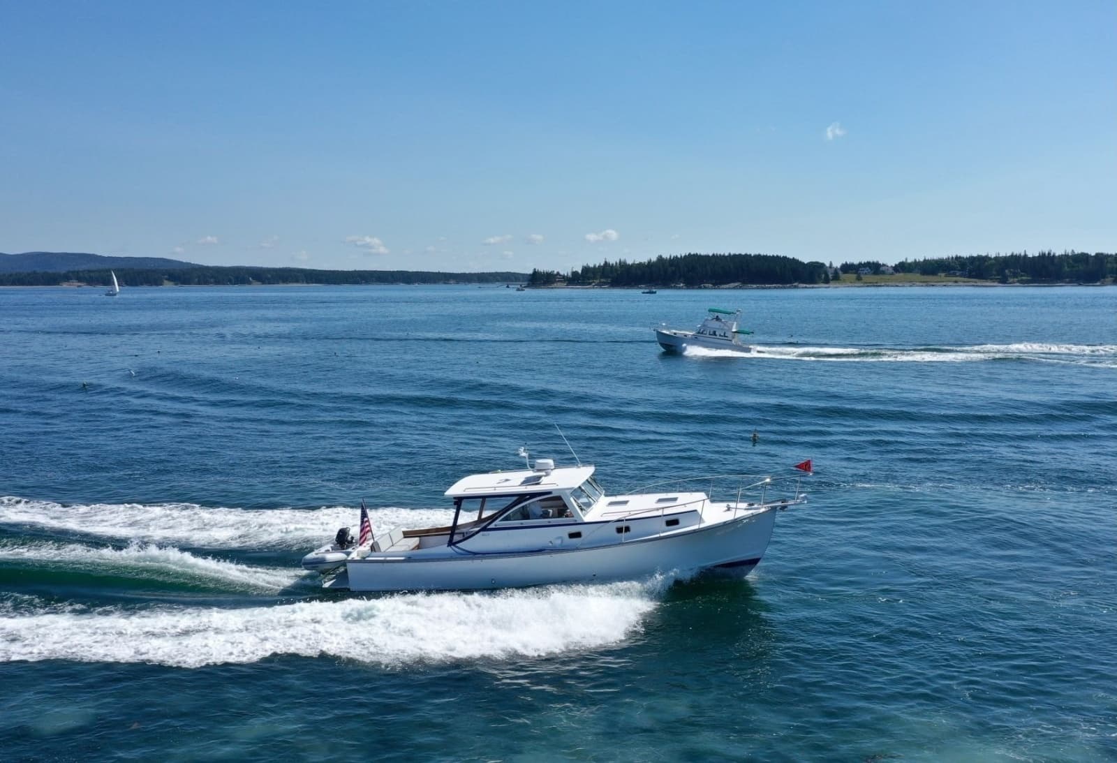 Imgi_40_2021 Ellis 36 Express Cruiser Power 10135478 20260401140230466 30