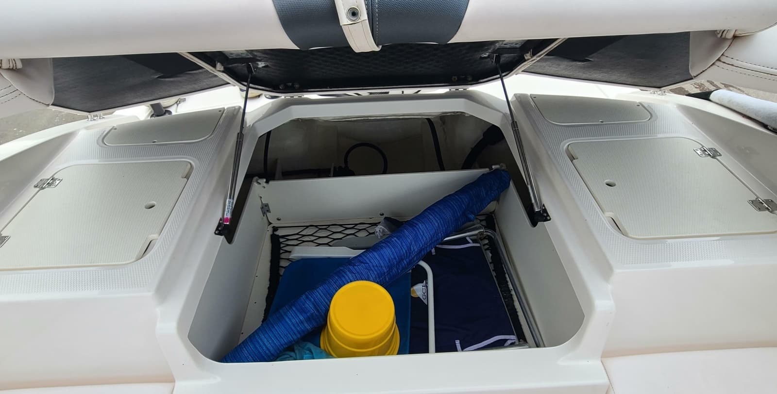 2020 Chaparral 21 SSI OB