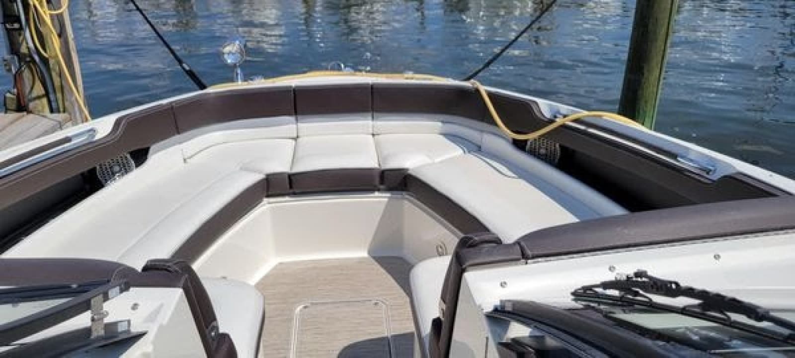2017 Sea Ray 310 SLX
