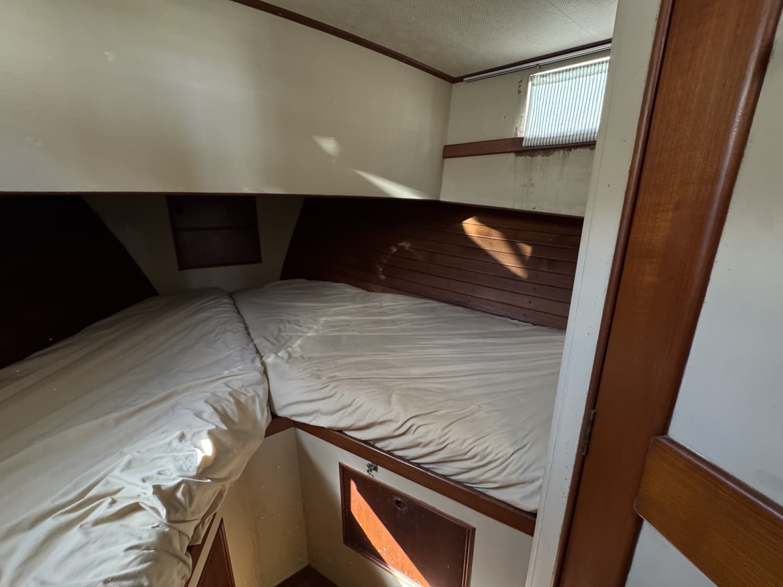 1978 Grand Banks 32 Sedan