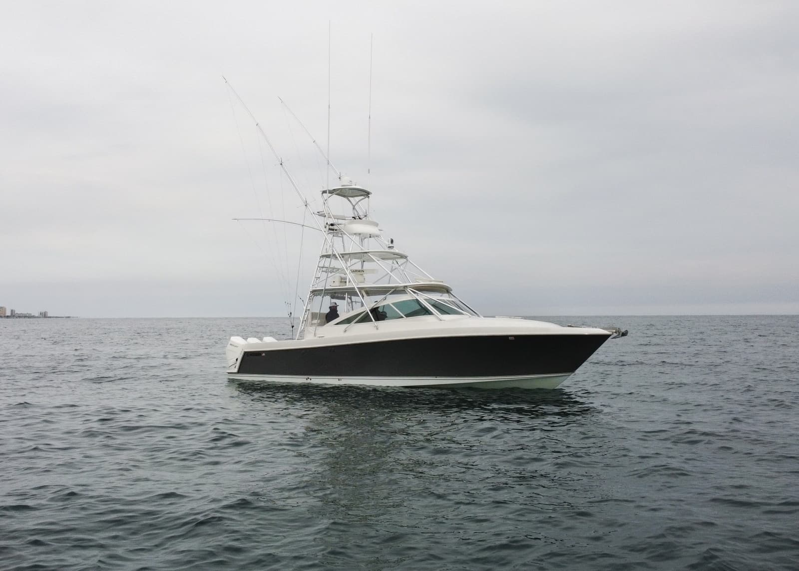 2011 Contender 40 Express