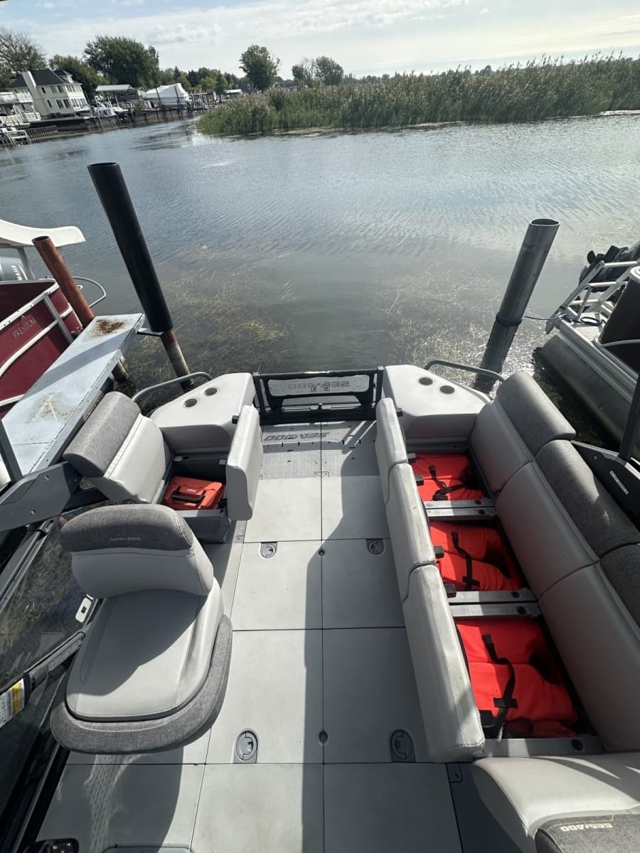 2023 Sea-Doo Switch Cruise 21