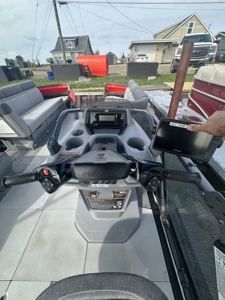 2023 Sea-Doo Switch Cruise 21