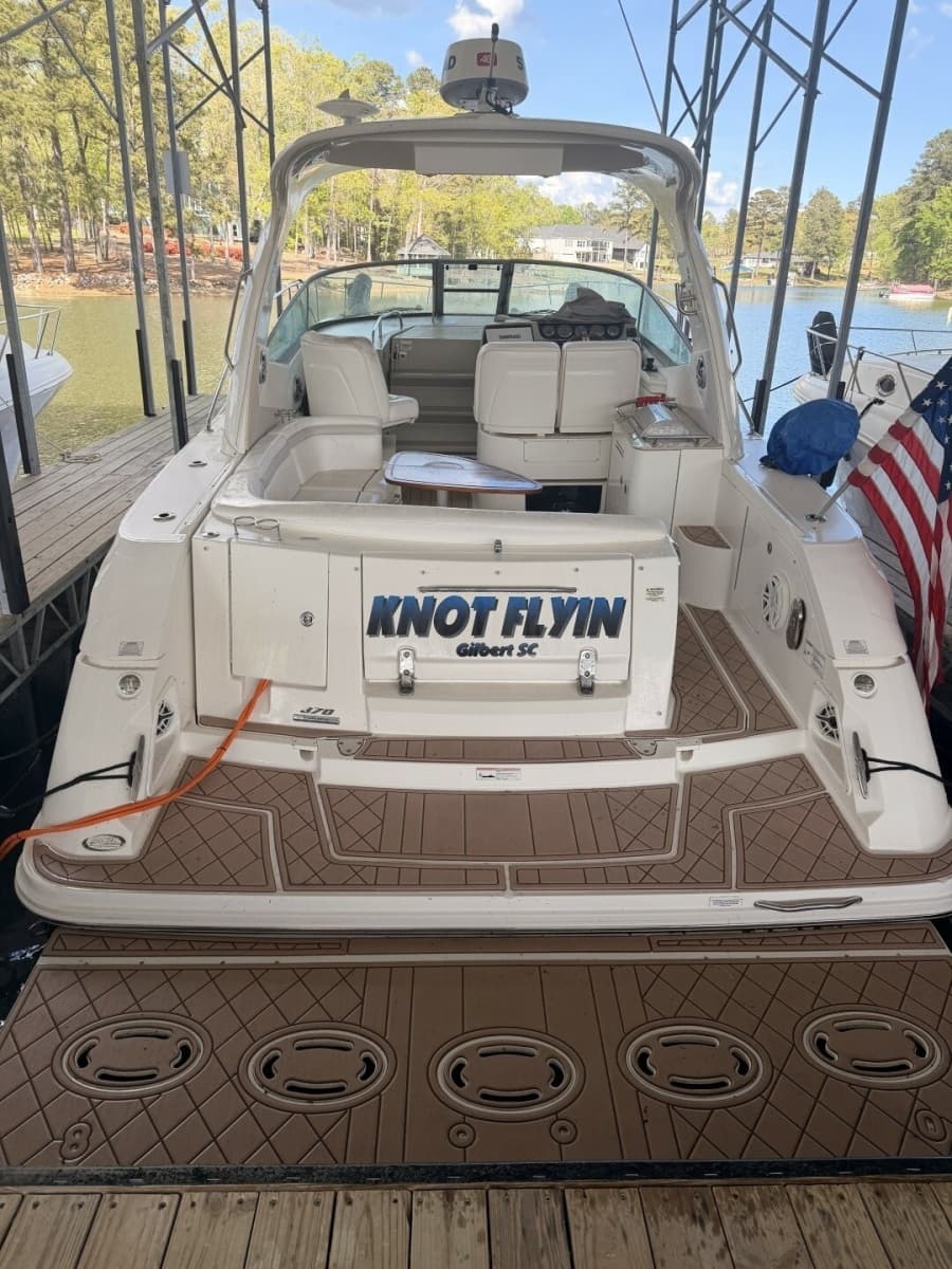 2010 Sea Ray 370 Sundancer